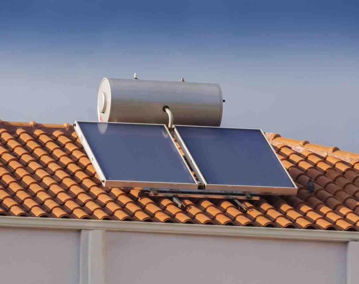 Is solar water heater Cannot be used to get hot water on?