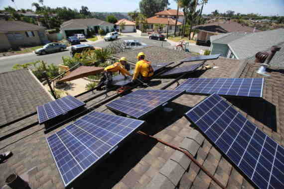 Does SDG&E pay you for solar power?