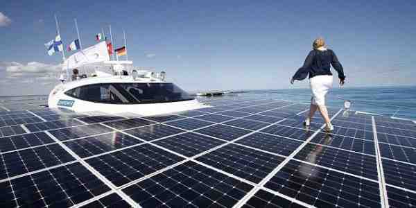 How many solar panels are needed to power a boat?