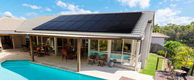 What are the pros and cons of solar panels?