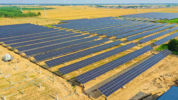 Is solar energy renewable True or false?