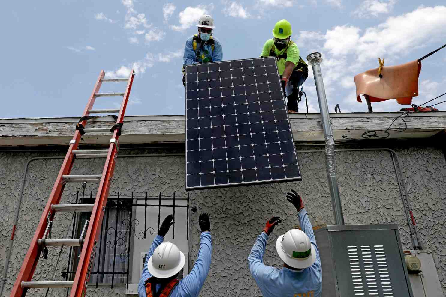 Utilities reverse pressure against the growth of solar panels on the roof