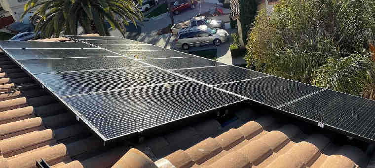 Solar panels feel the heat too: How hot weather temperatures hamper solar power