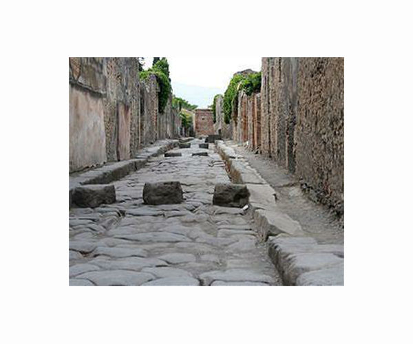 'Ancient Roman' solar roof tiles power Pompeii villa