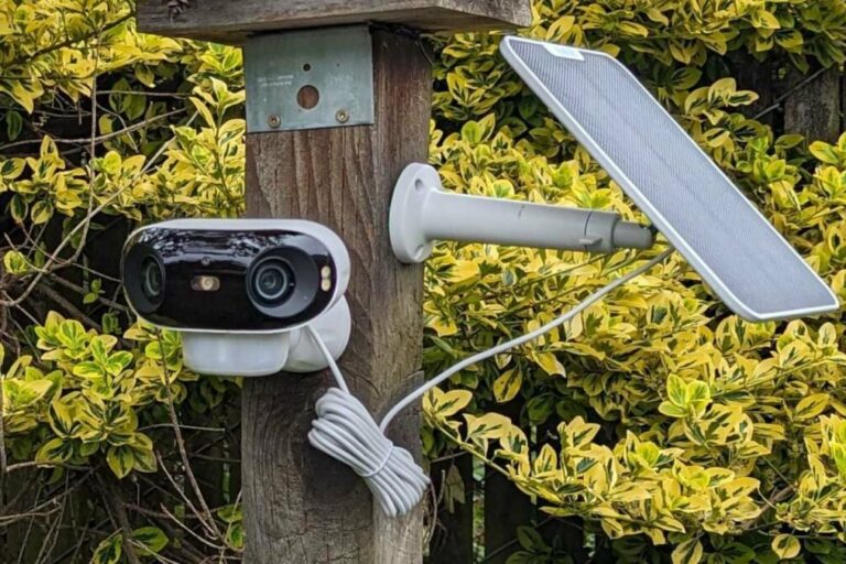 The Reolink Argus 4 Pro Outdoor Security Camera Offers a Wealth of Backup Options