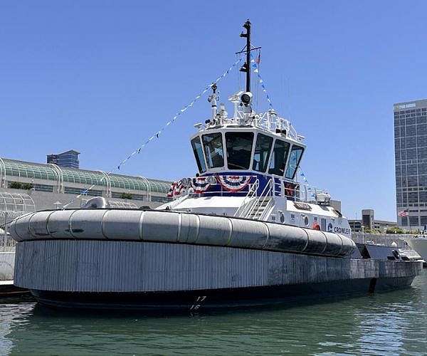 Corvus Energy powers the first all-electric harbor tugboat in the US