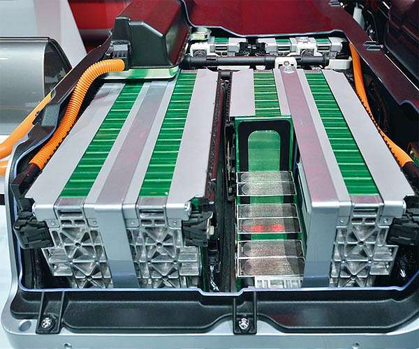 Pioneering advancements in solid-state battery technology for energy storage